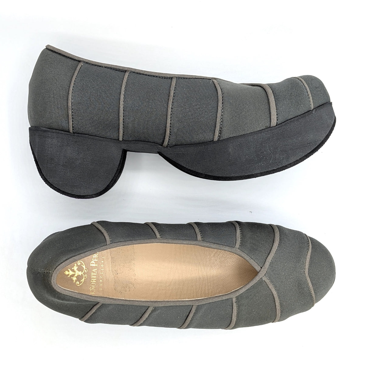 PENDÓN GRIS