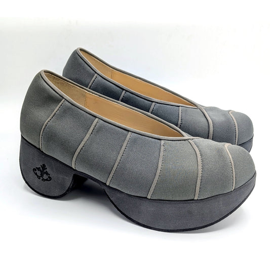 PENDÓN GRIS